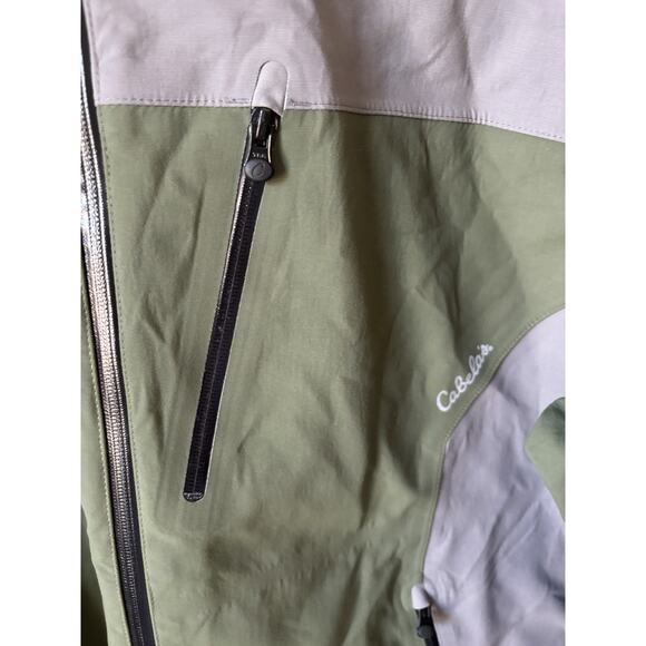 Cabelas Men’s Jacket XLT Rain Outdoor Hunting Waterproof Dry Plus Hardshell - Picture 3 of 8